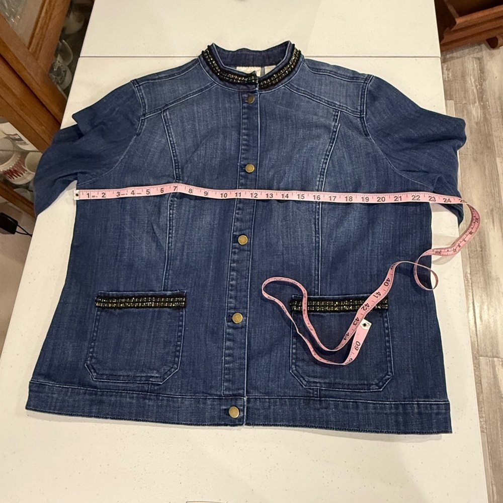 Chico’s Embellished Denim Jacket Nehru Collar Metal Buttons Size 16 (Chico’s 3) - Picture 5 of 11